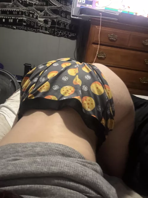 It’s so sad no one’s behind me, could you fix that?