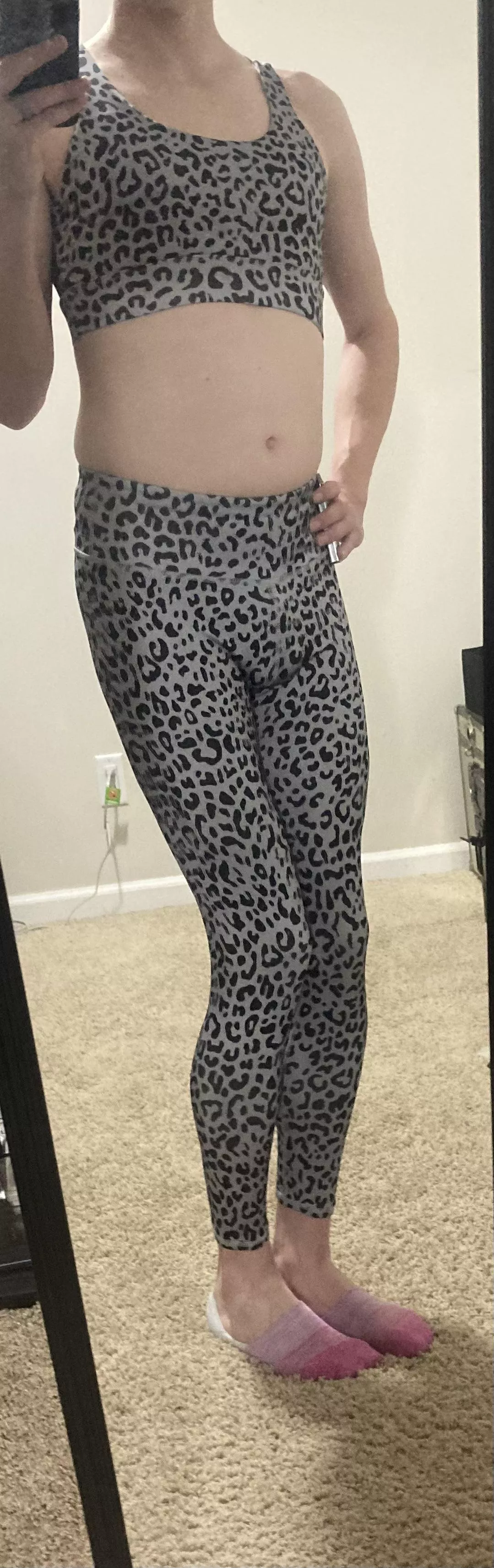 Leopard print workout clothes to show off my jungle fever 🐆