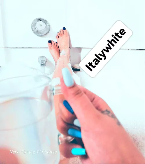 Let me stick em in your mouth 😋