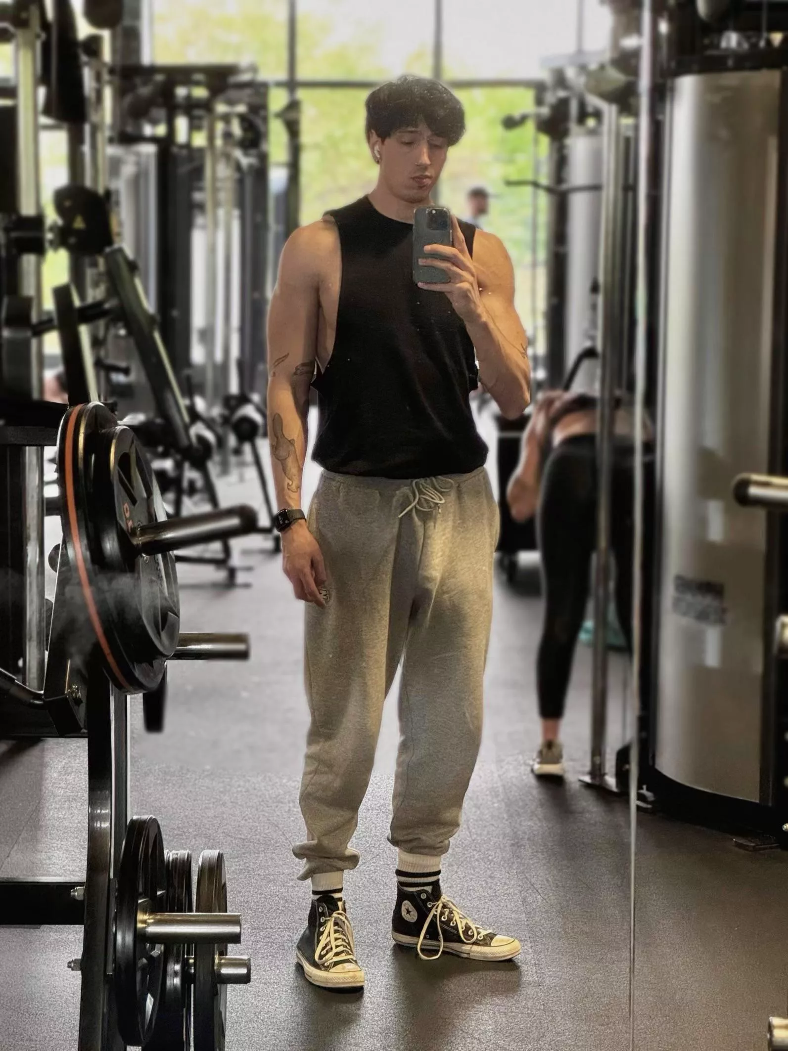 lifting heavy weights 