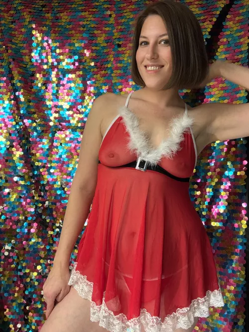 Milf and cookies waiting for you 