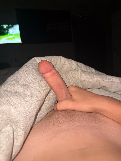my fat cock needs tending to