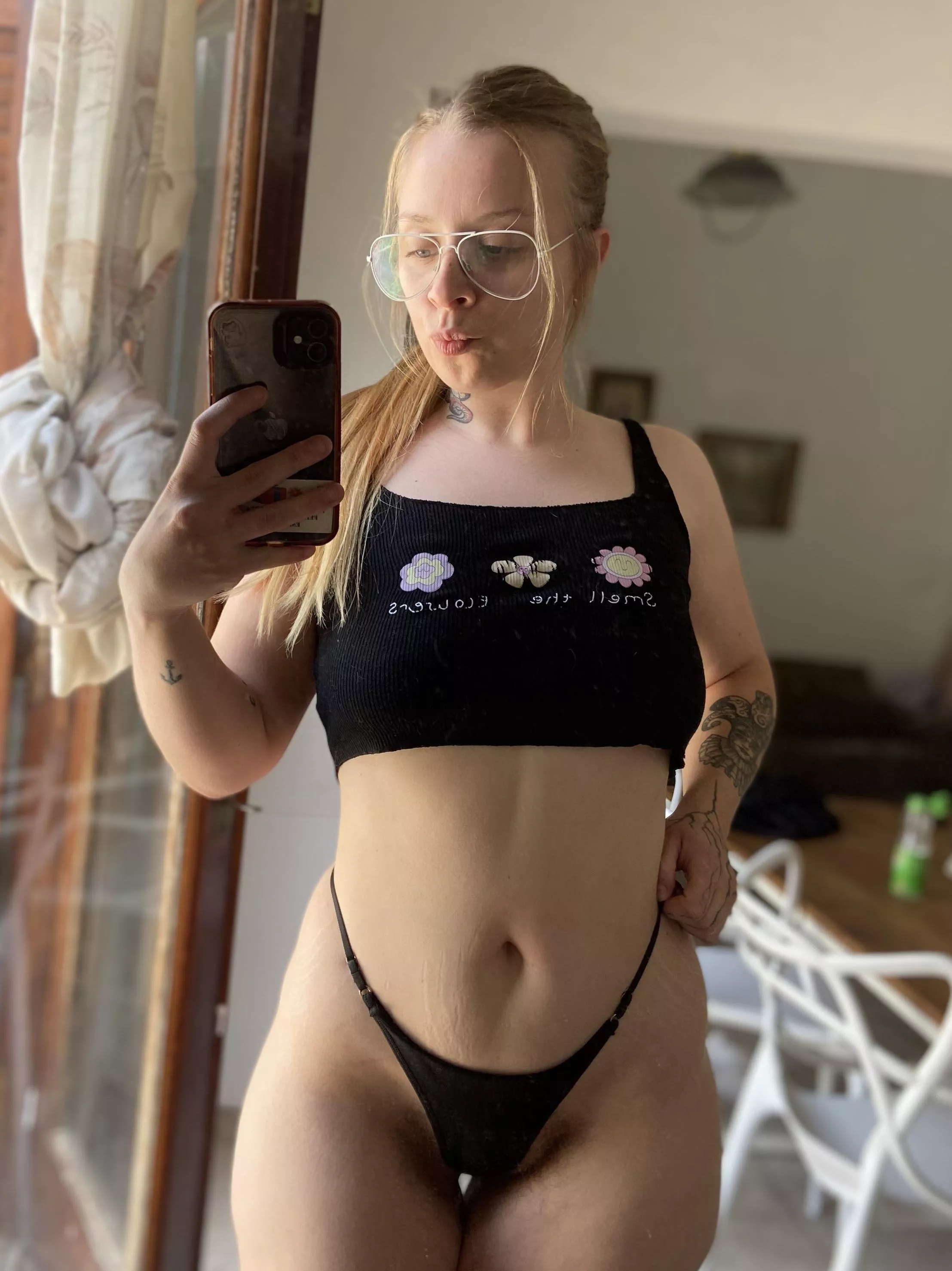 My navel is a little bit pink 