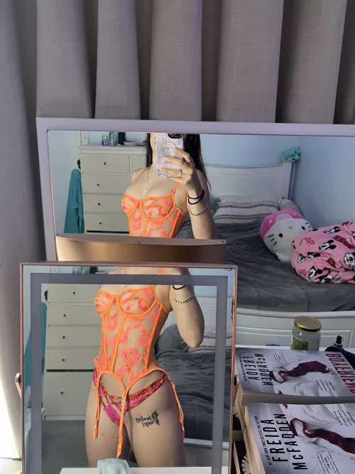 Put some wings on me🍑