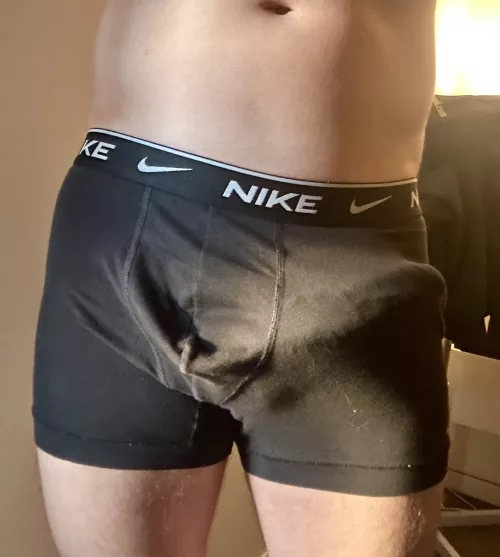 Selling UK - just back from a boxing session and ready to send 👀