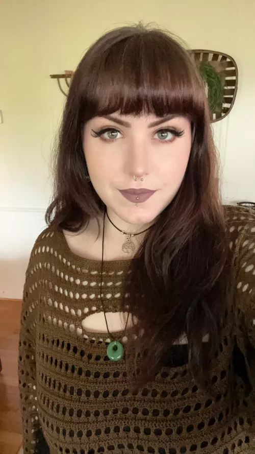 Send something on throne! I wanna go shopping with your money 🥰 link in bio 