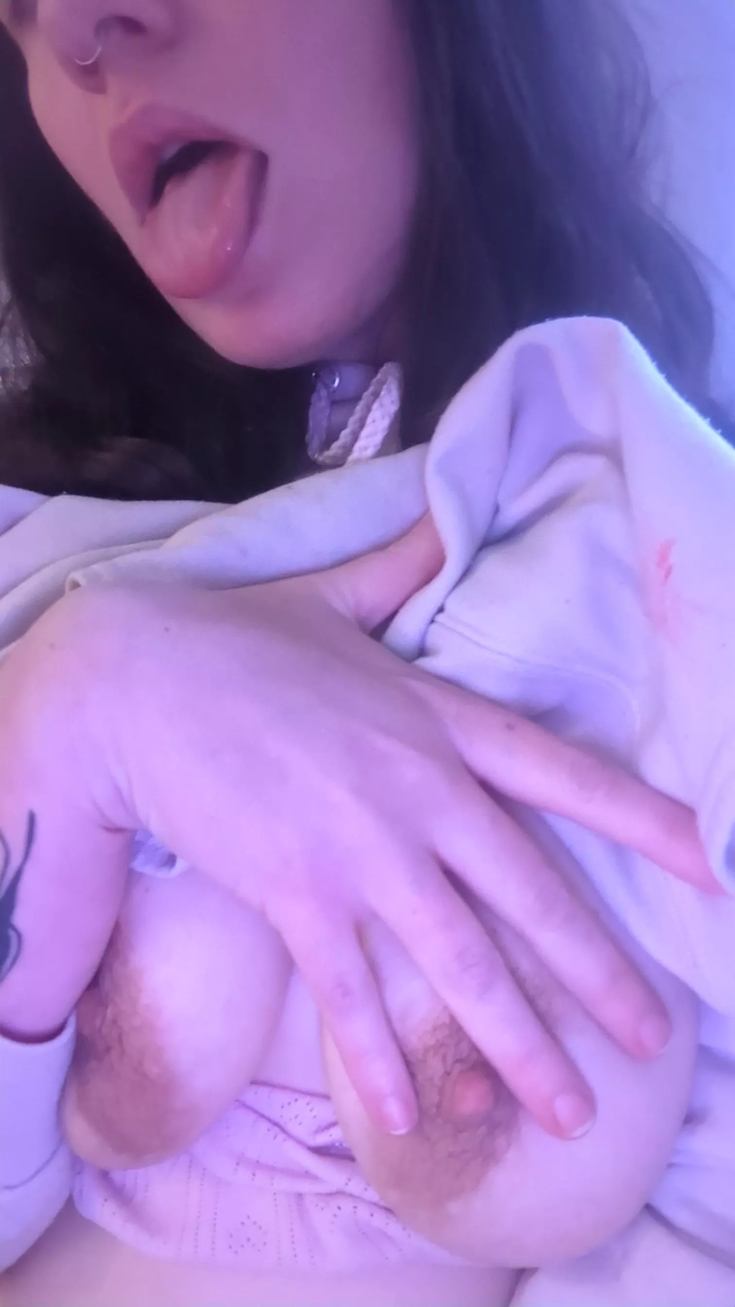 shy nerdy slut in need of something biiig 0_0