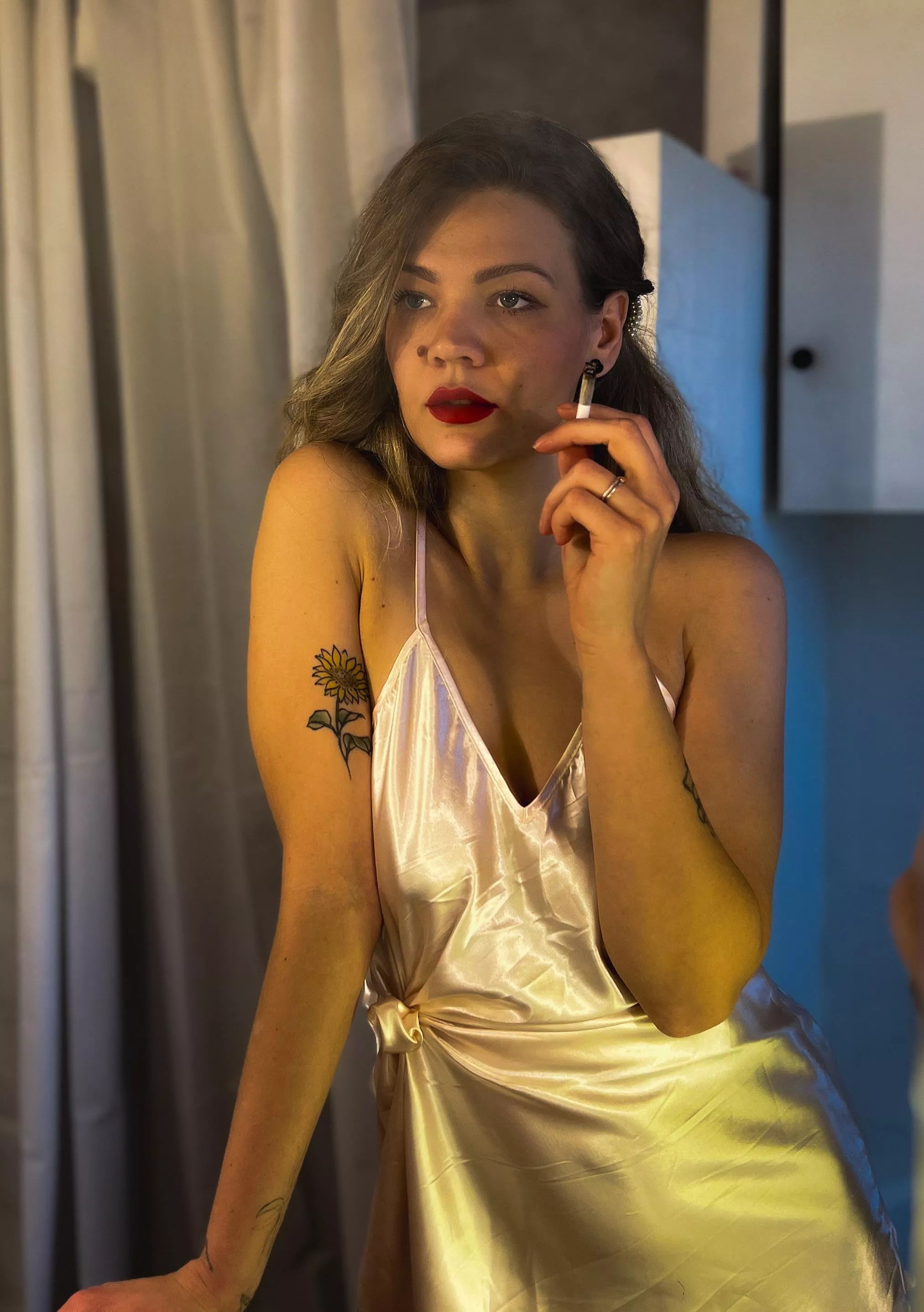 Want to smoke with me ? 