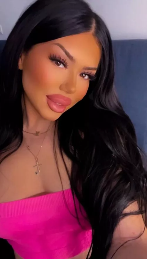 What is the first thought that comes through your mind when you see my lips?