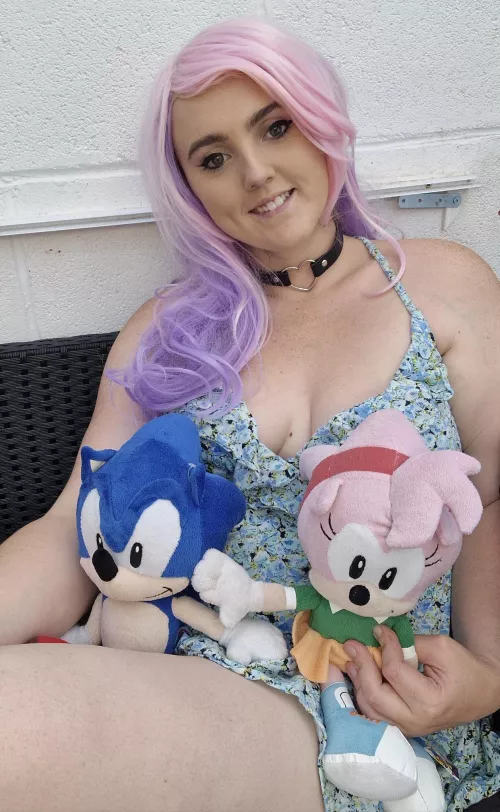 Who wants to be my sonic? 🤭