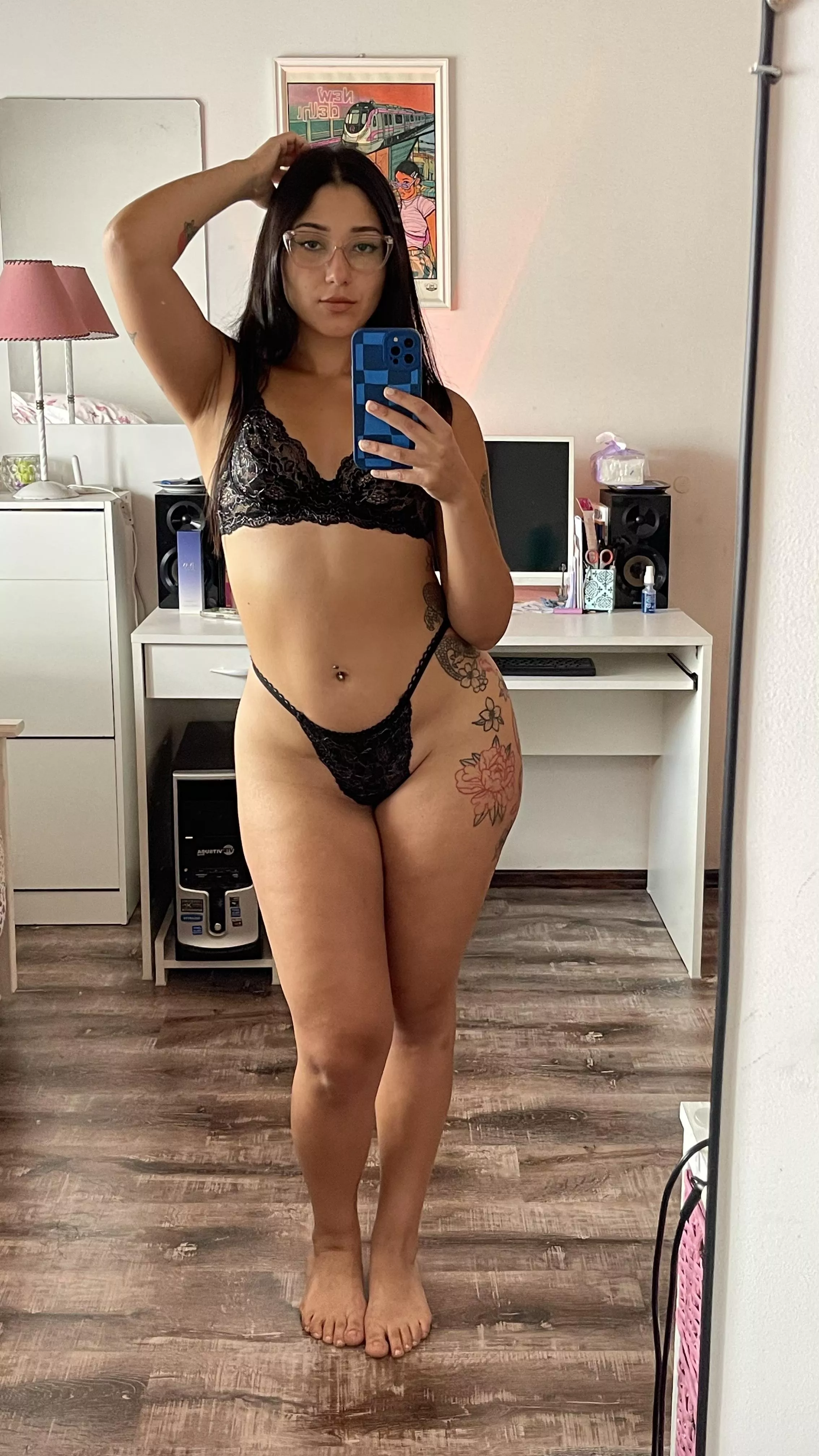 Would you let me make this moment last forever
