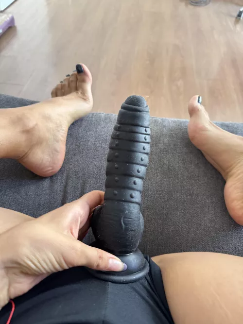 You will become addicted to this sexy woman to dominate your life.