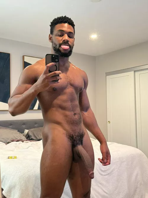 You yes you!!! Don't hide it admit it and show it prove to me that you can't resist your addiction for BBC anymore,get on your kneels and worship me so you can be worthy to have my superior DNA in you