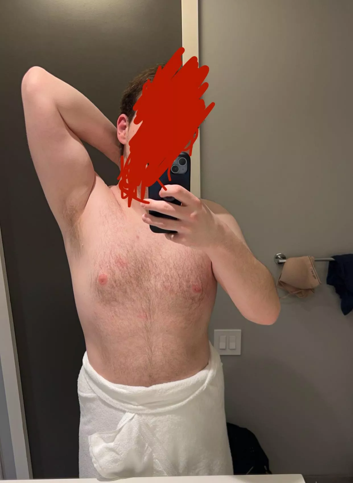 23yo male looking for any women to chill with? On Symphony of the seas right now Dec 8th -Dec 15th [M4F]