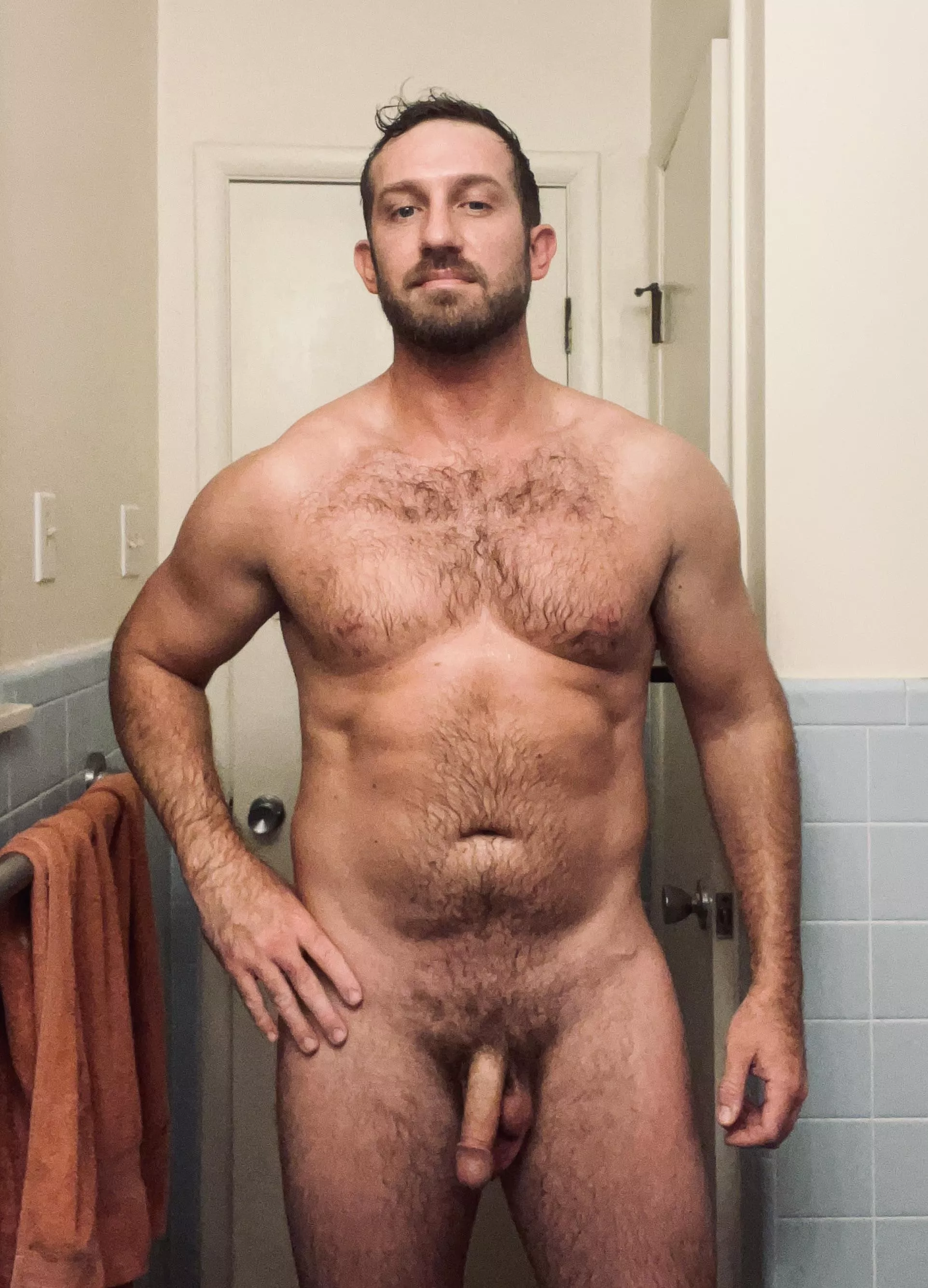 [35] Fresh out of the shower..ignore my weird face.