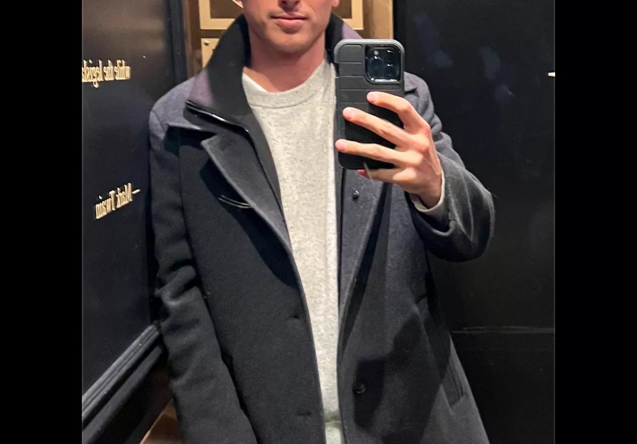 35 [M4F] #San Diego, California - Kinky Sexy guy looking for fun chick to explore with. (SFW)