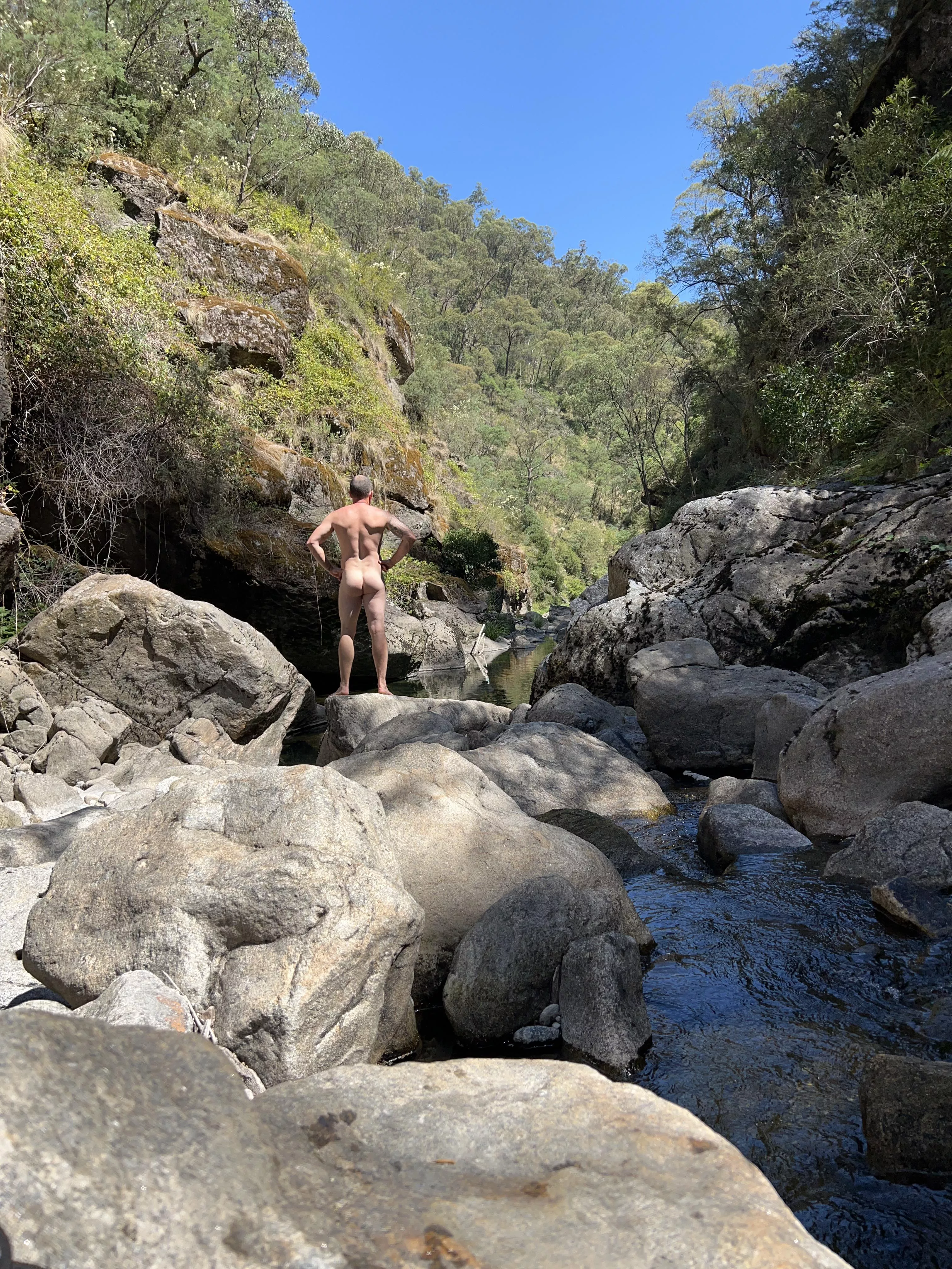 Enjoying the sun (m)☀️ 