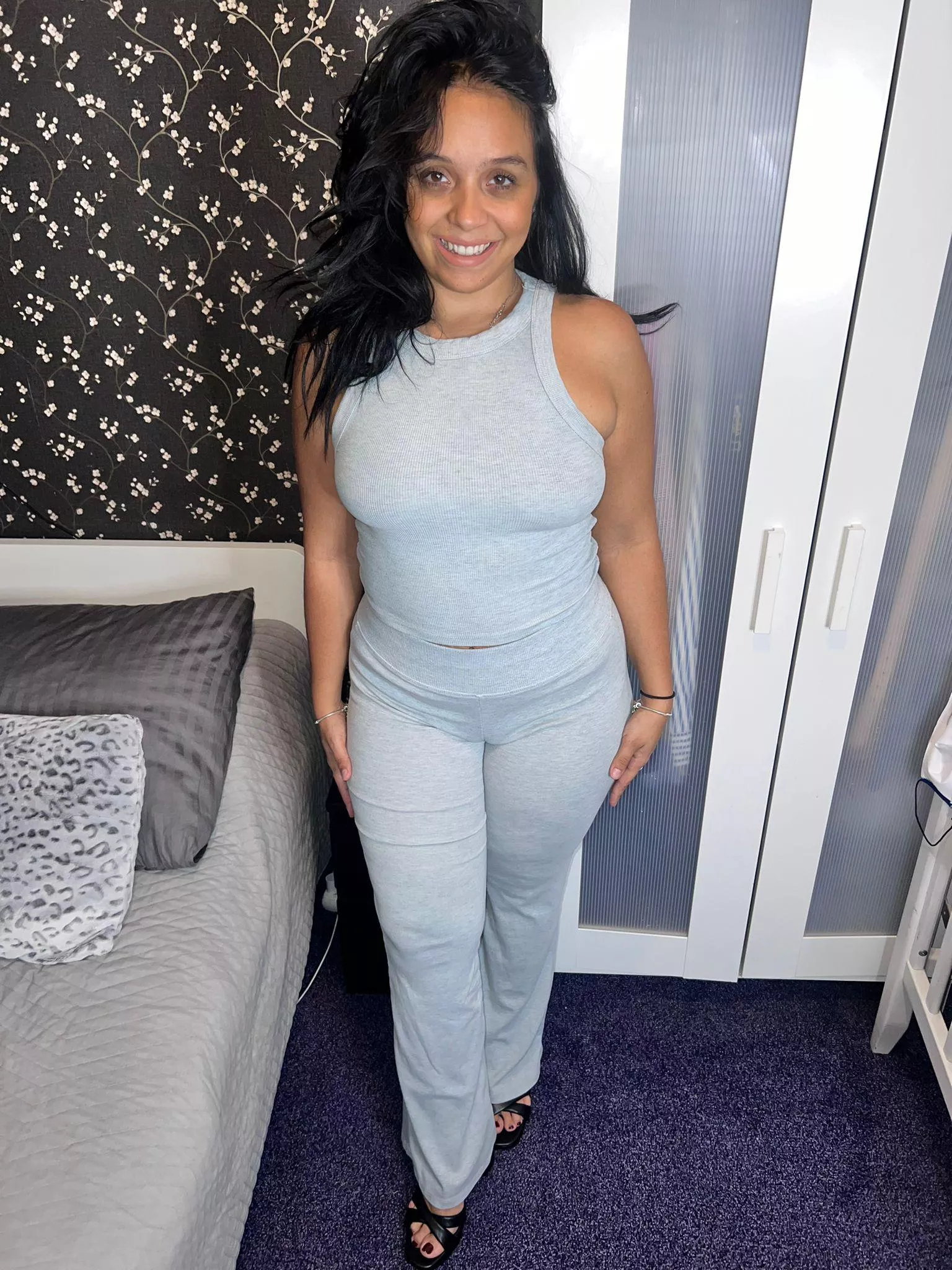 ⭐️GALADRIEL⭐️ married with 25, is that a problem?❤️❤️❤️