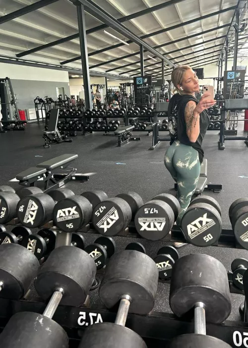 Gym never skips legs day, and neither does my ass!