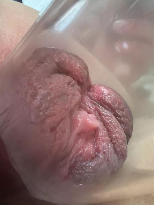 I love the feeling of pumping my pussy 