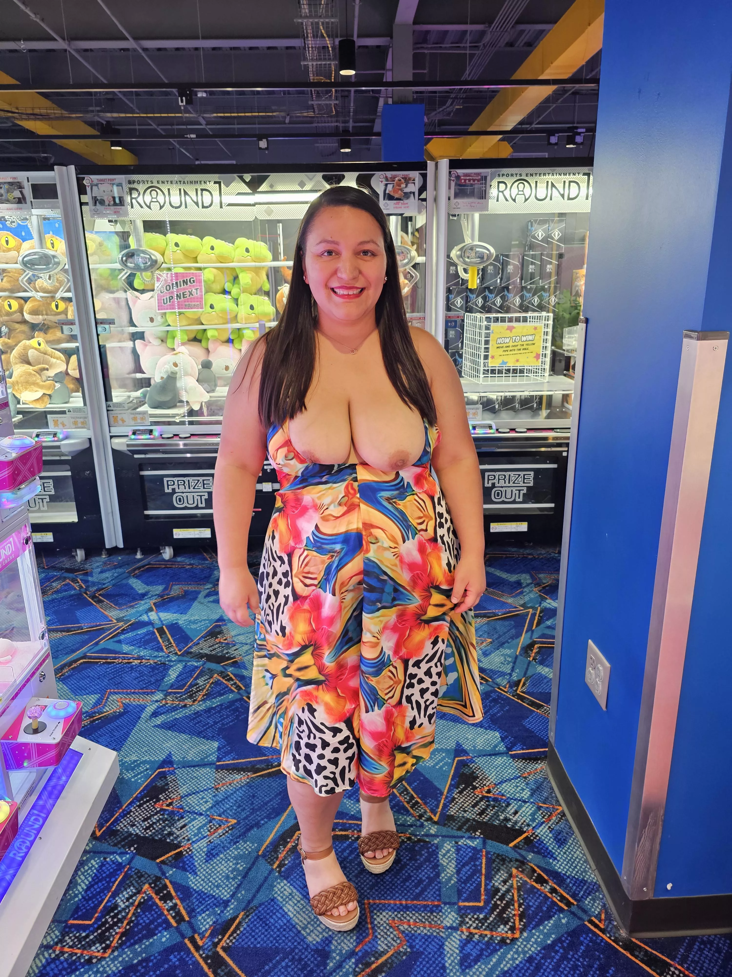 I went on a date and lets just say alot of people saw my boobs because they kept popping out 