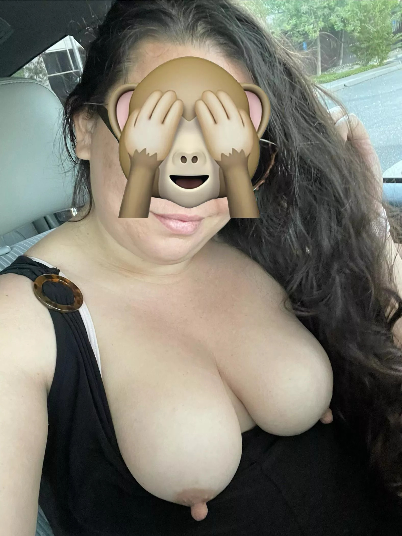 It’s Tuesday! Wife is going to be in commute with her tits out. 