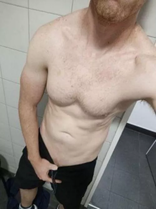 M31WF/C hung guy in mid ct for couples and f