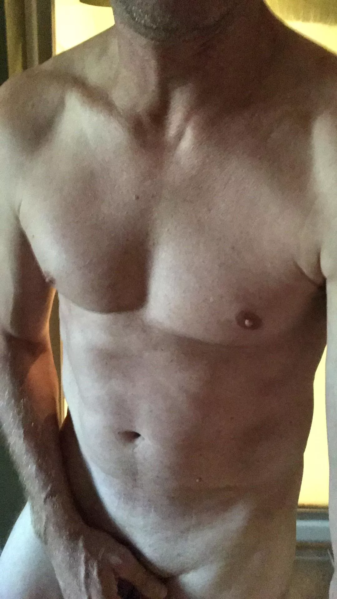 M4F - Wanna celebrate Hump Day?