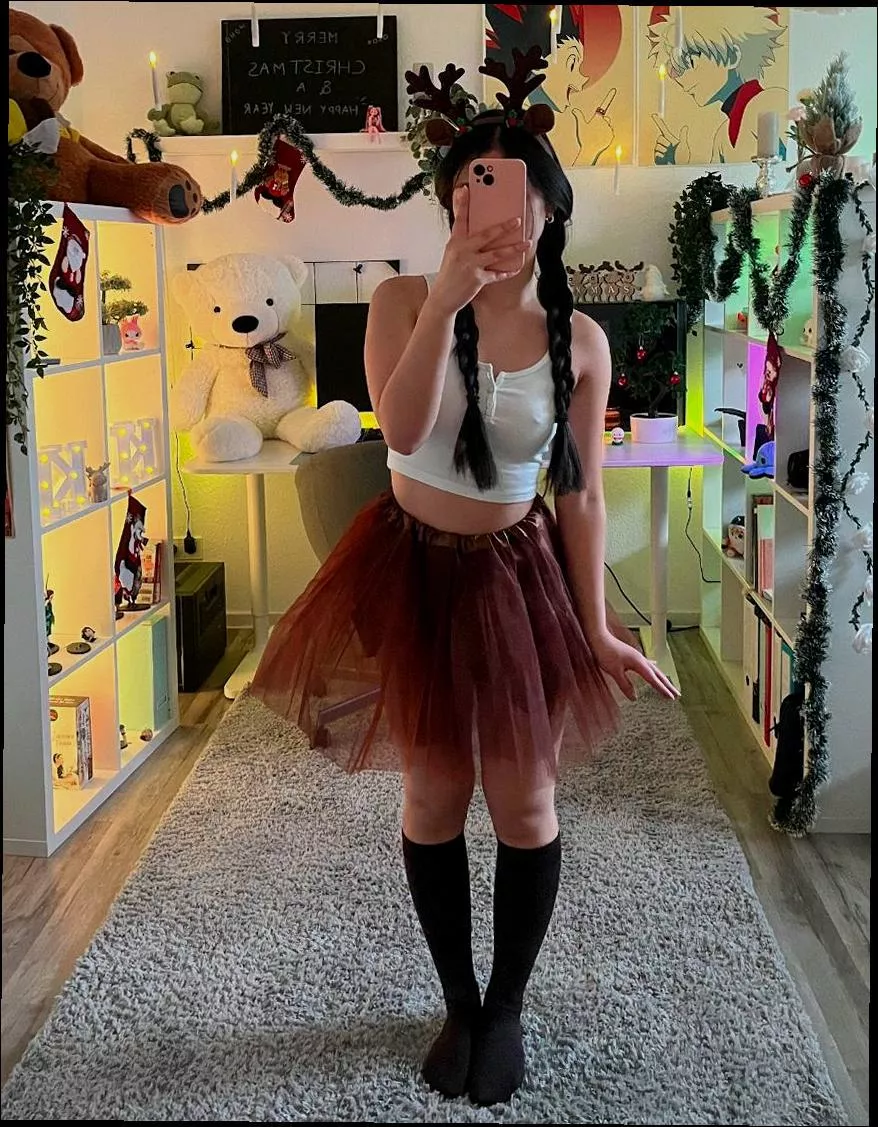 this reindeer is needed to be tamed ~