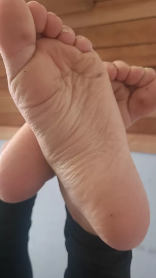 worship my latina soles [oc]