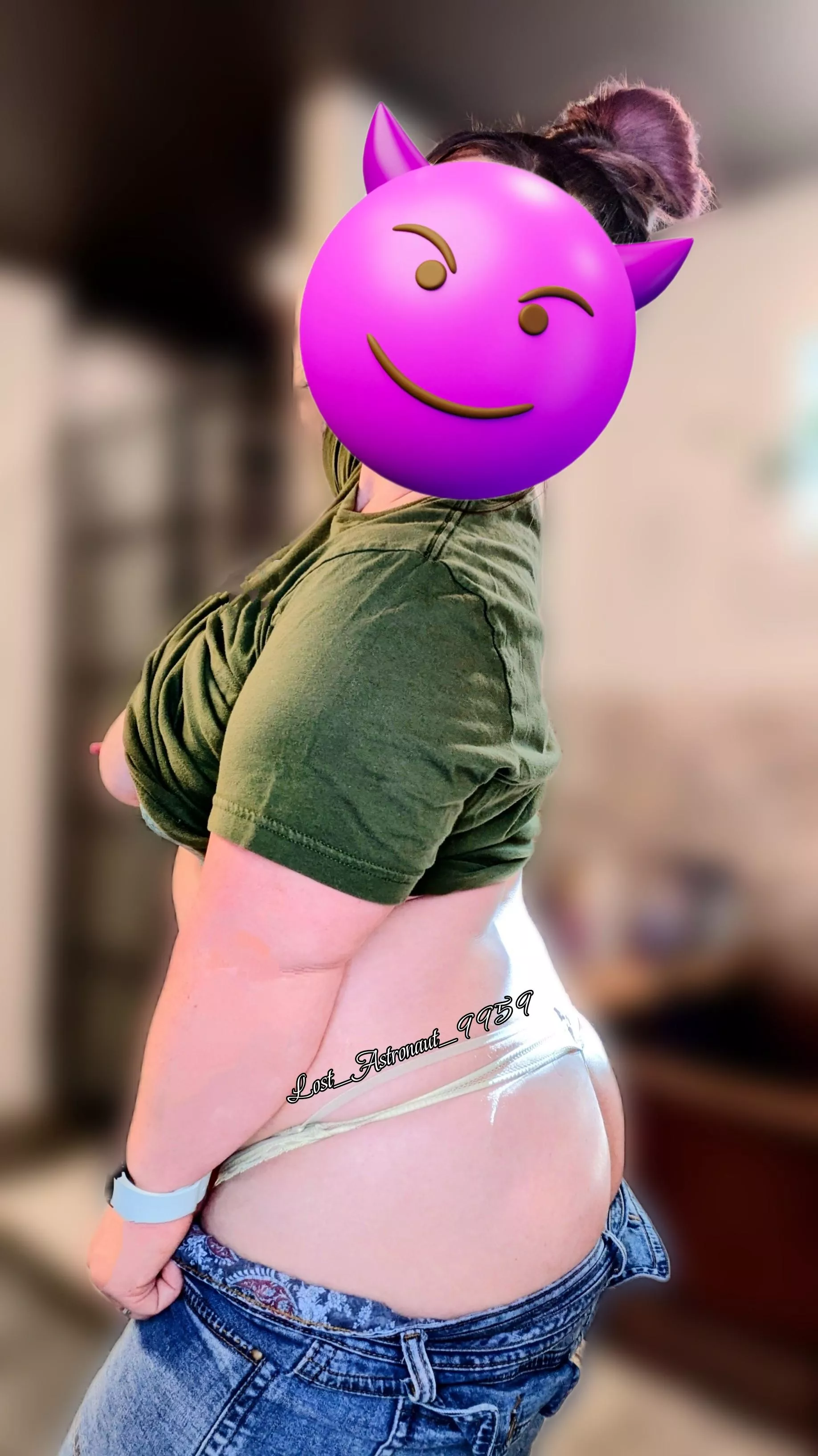 A lil Thick thong Thursday.... Looking for select singles and couples..... Lafayette area. 