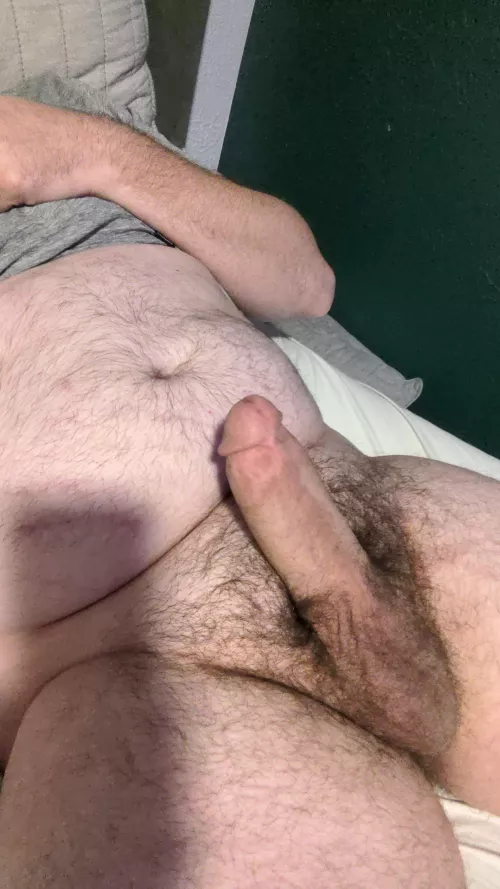 All alone and no one to play with 😔