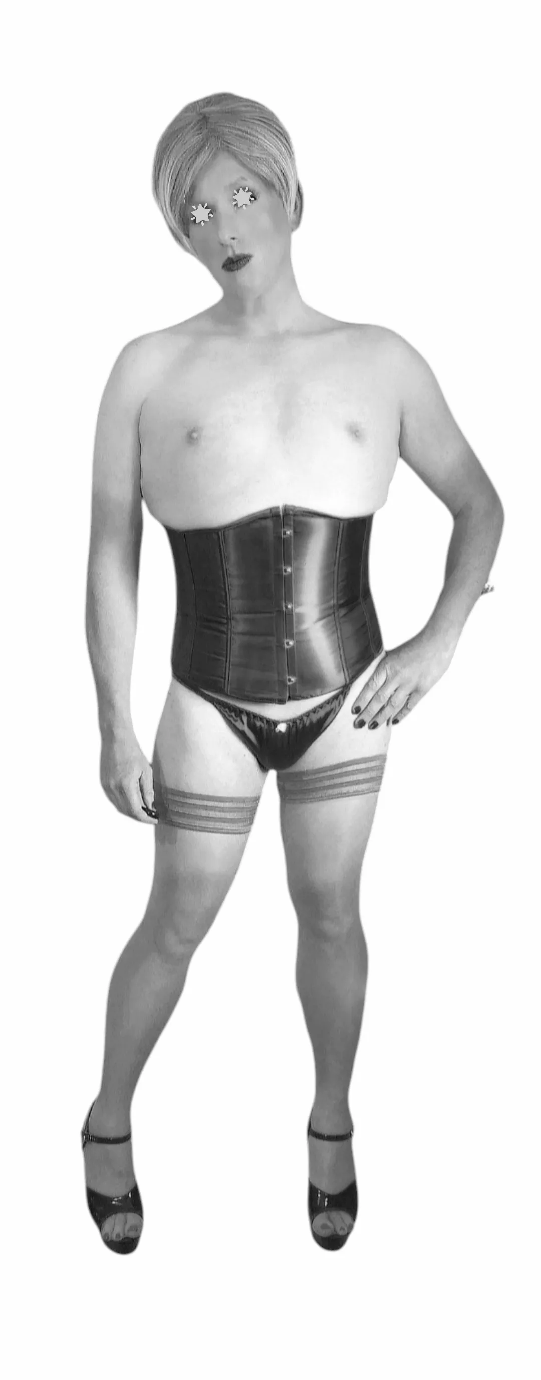 Another B&W pic from me. I'm only 5'6