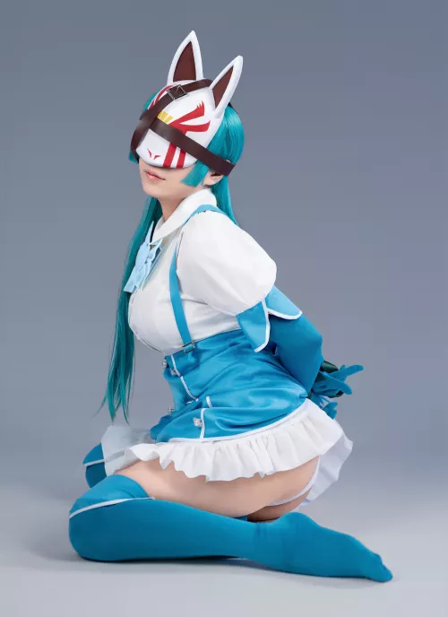 @_aoi_oi Gushing over magical Girls Azure Chan Bondage Cosplay
