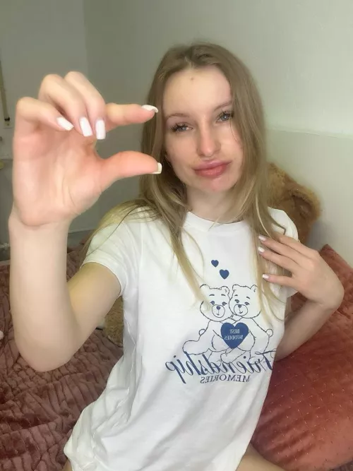 Apologize if you’re under 3 inches, loser