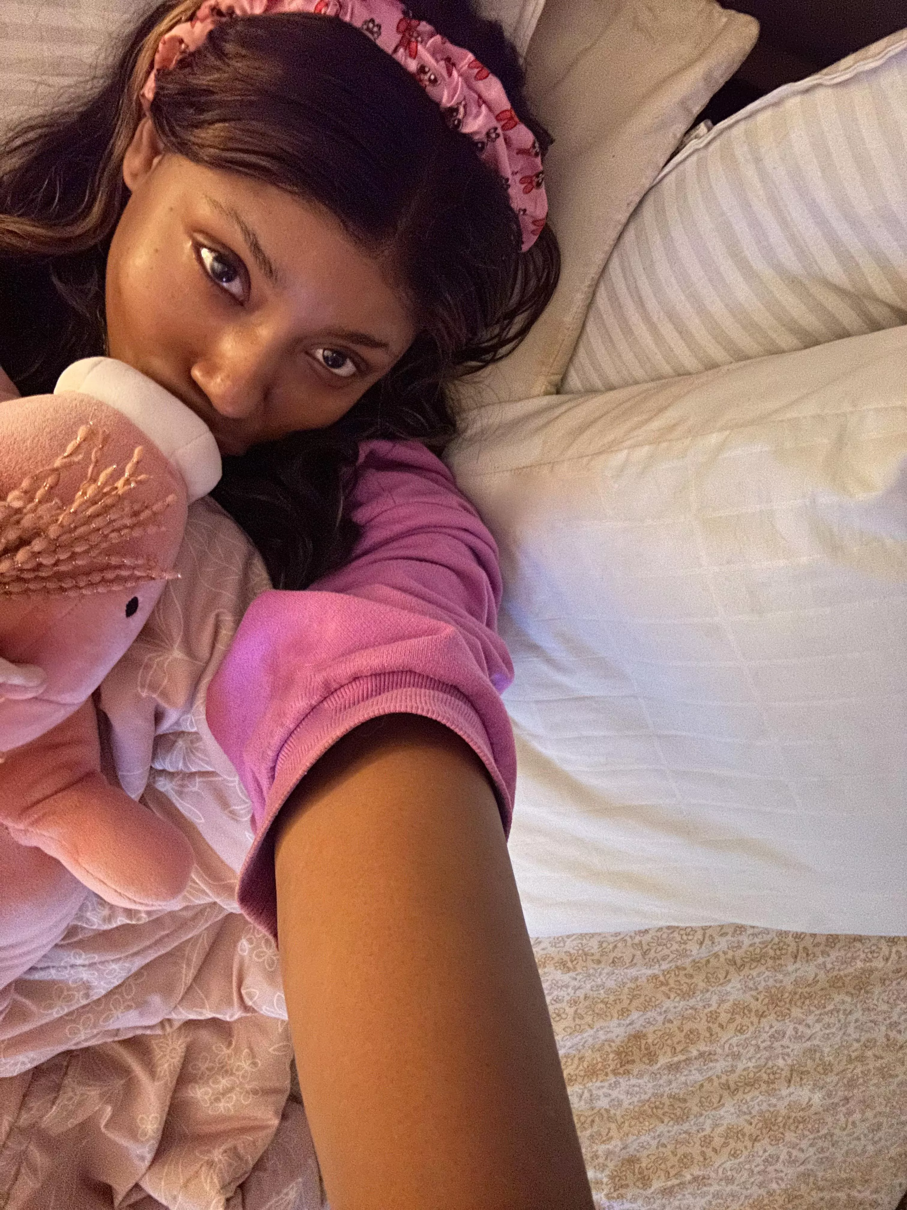 Bedtime snuggies with uni 🦄