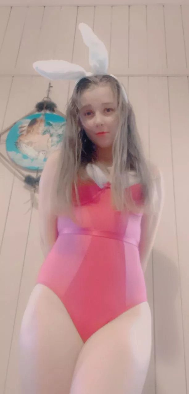 Bunny wants her master 😜