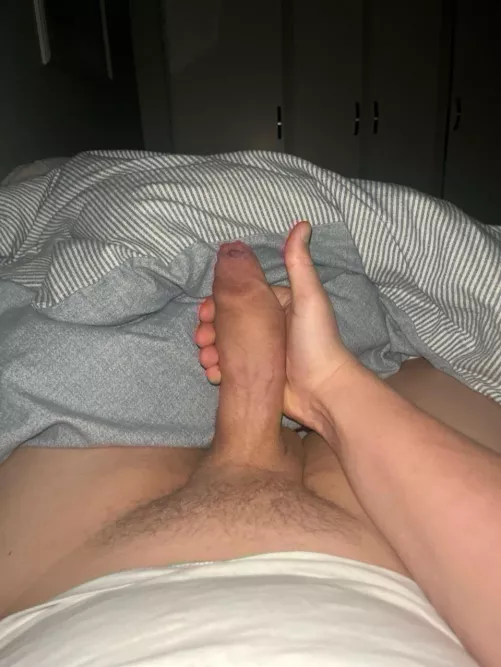 Bwc4Ftm looking for some fucktoys (dm me )