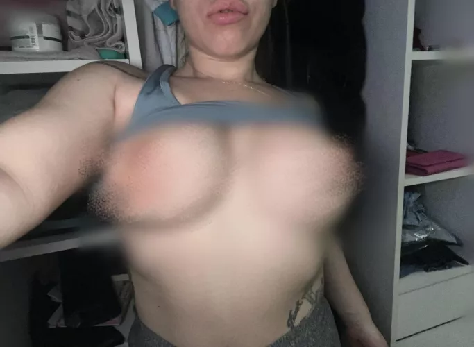 Comment how it makes you feel to see my pixels and I'll give you a new nickname hahaha you don't deserve more from me and you know it