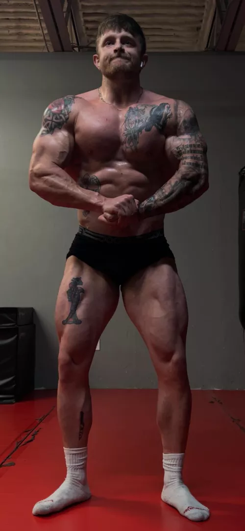 Daily pose session ✅ 