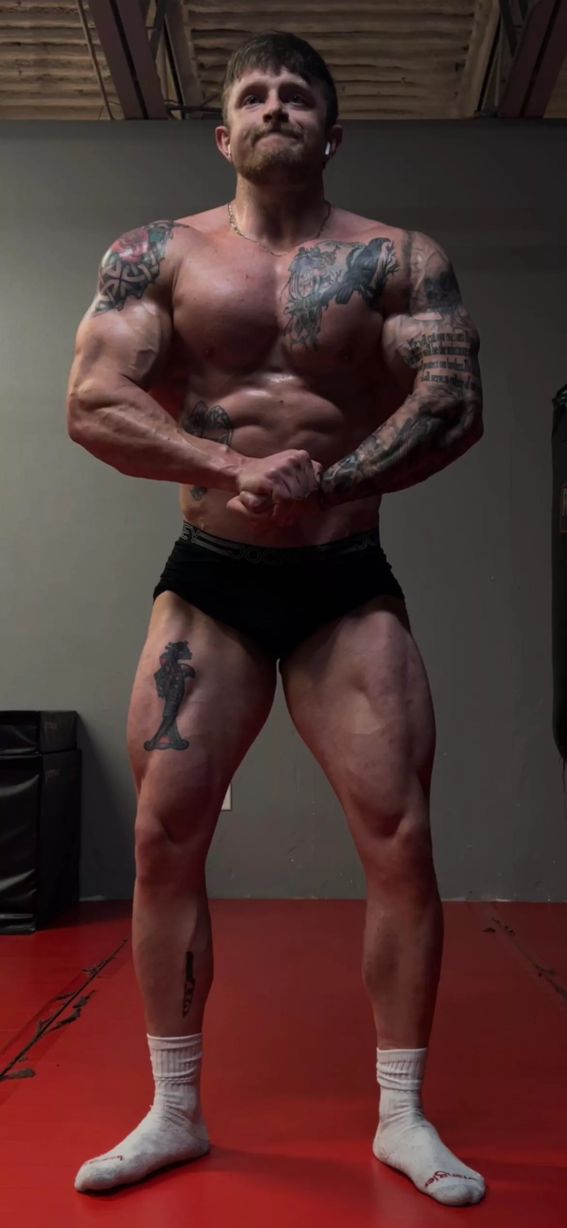 Daily pose session ✅ 