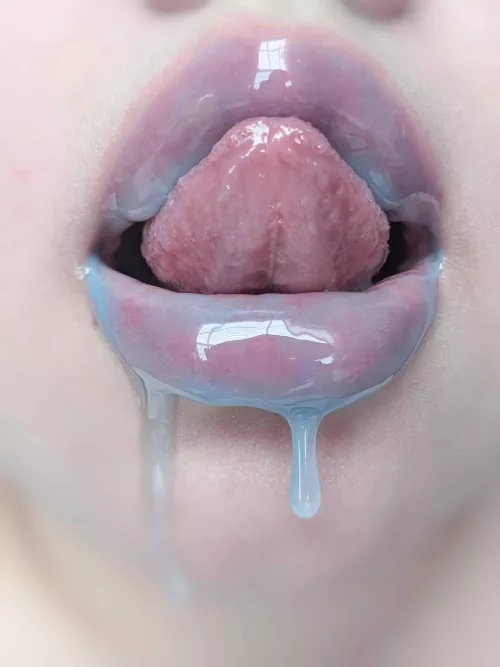 Day 8- Icicle 🩵❄️