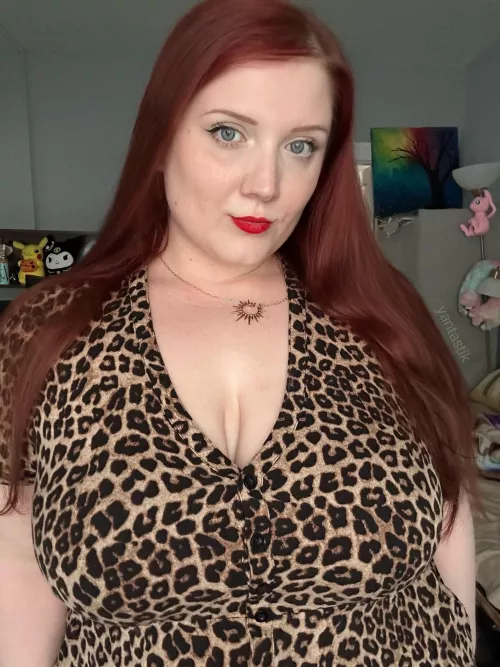 Does the animal print suit a wild redhead