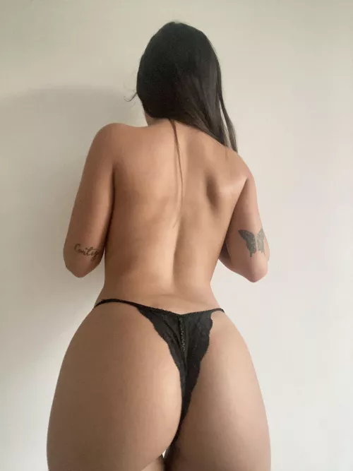 Drop a ❤️ if you're ready for an inbox full of steamy surprises. (I'm serious of sending it)