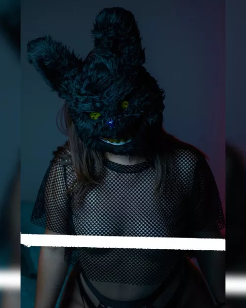 [F]  😈😈😈😈