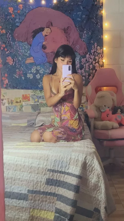 F18, horny and down to chat! Snap: Bella.lifts/ Telgram: Luajully