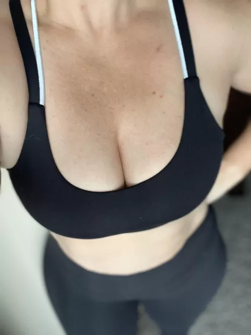 First freckle chest post 🖤