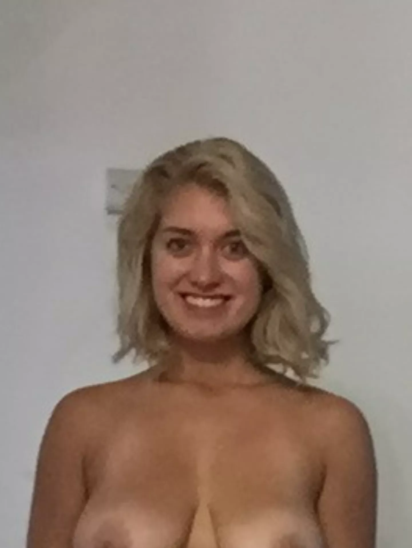 Found another old Pic with short hair🧚