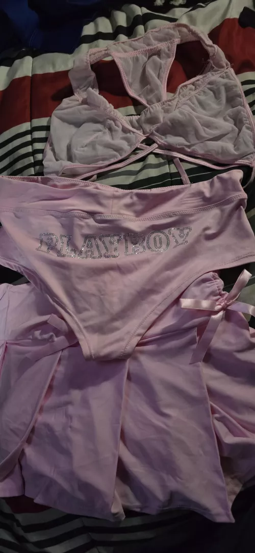 Friday night 12/6/24