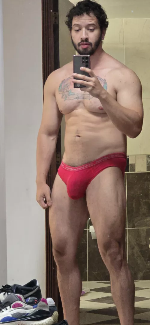 hi guys like tall guys?